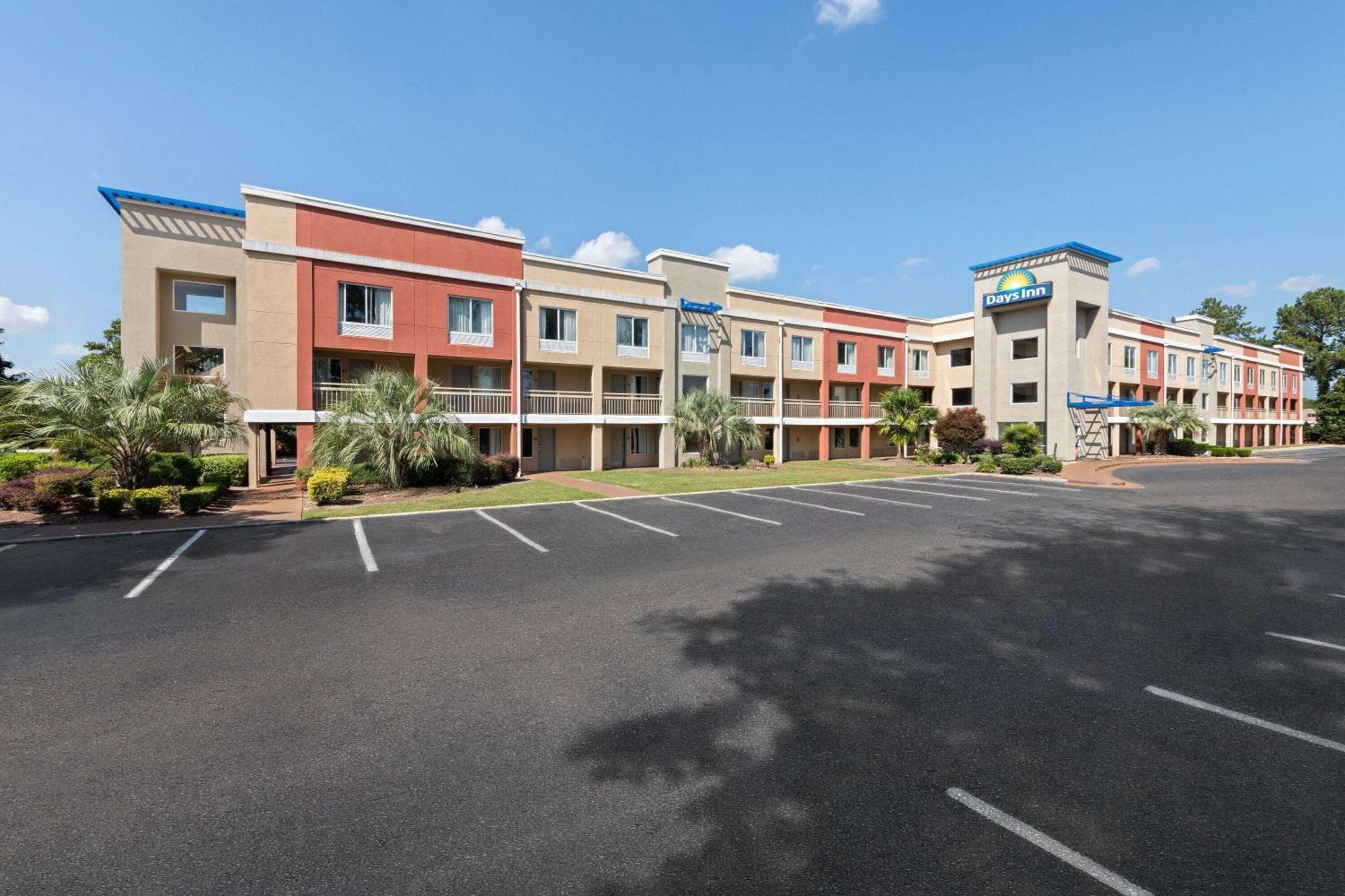 Days Inn By Wyndham Florence Near Civic Center Exterior foto
